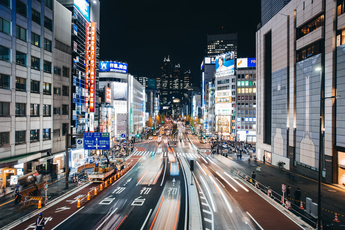 Calles de Tokio de noche - Asesoría para Vacaciones